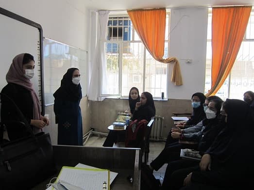 مشاوره کلاسی دانش اموزان