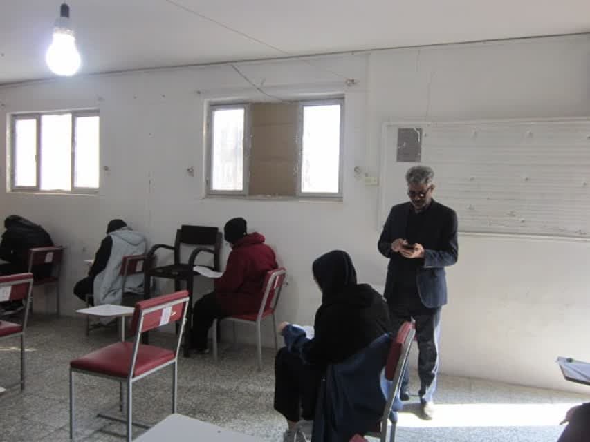 دبیرستان علوم پزشکی